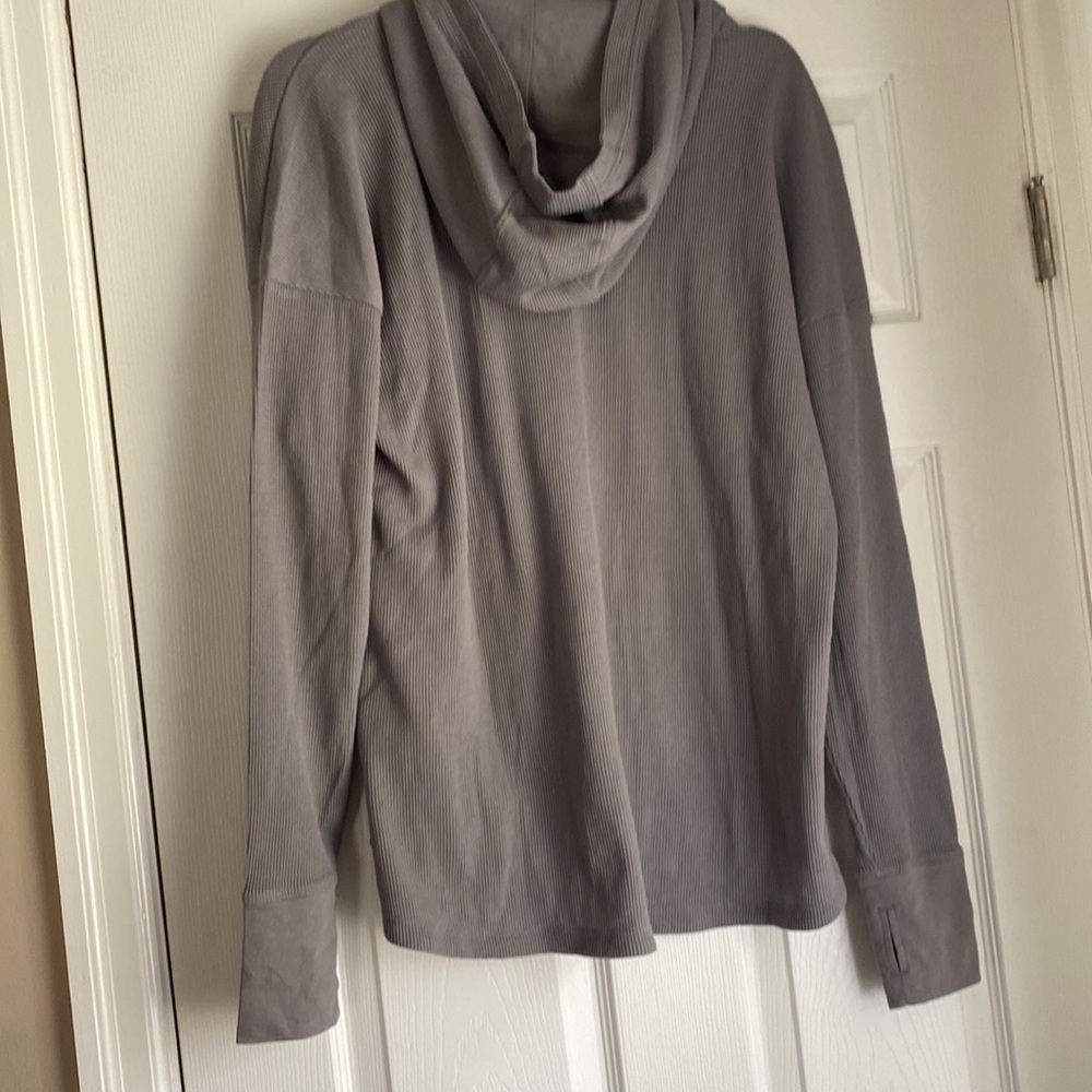 NWT UNDER ARMOUR WAFFLE KNIT PULL OVER - Picture 4 of 5